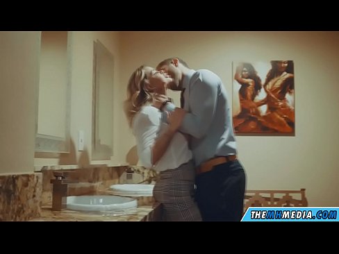 ❤️ Ko'krakli sarg'ish sizni jamoat hojatxonasida yo'ldan ozdirganda ❤❌ Sifatli jinsiy aloqa bizda uz.prendiporno.ru ❌️